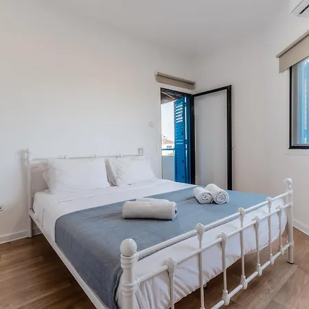 Beachside Hideaway Apartment, 200m To The Havana 公寓 皮拉